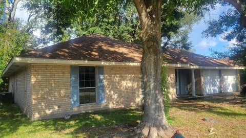 Homes For Sale - 124 Glenhill Drive<br/> Houma, LA 70363