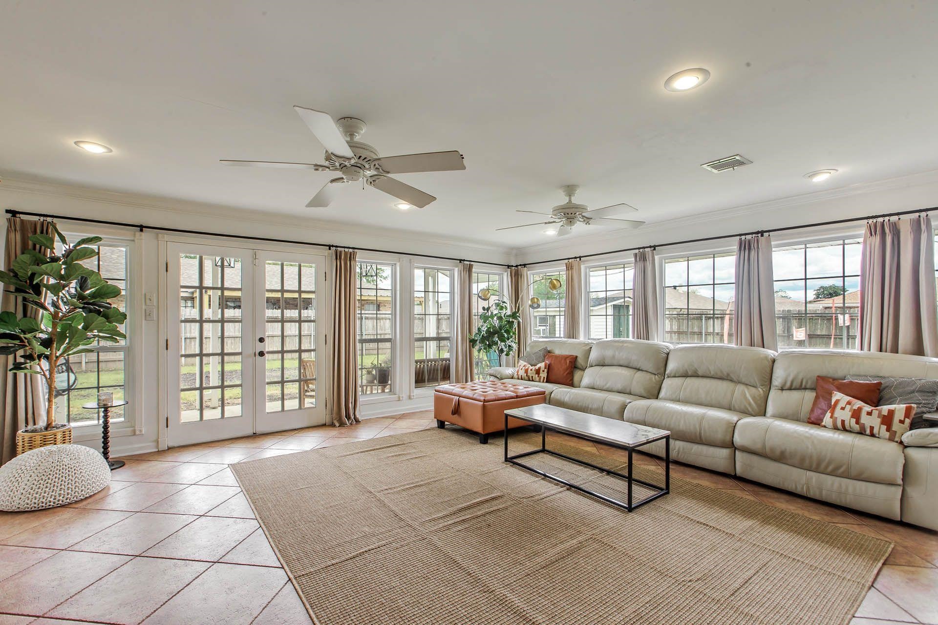 400 Chantilly Drive, Houma, Louisiana image 2