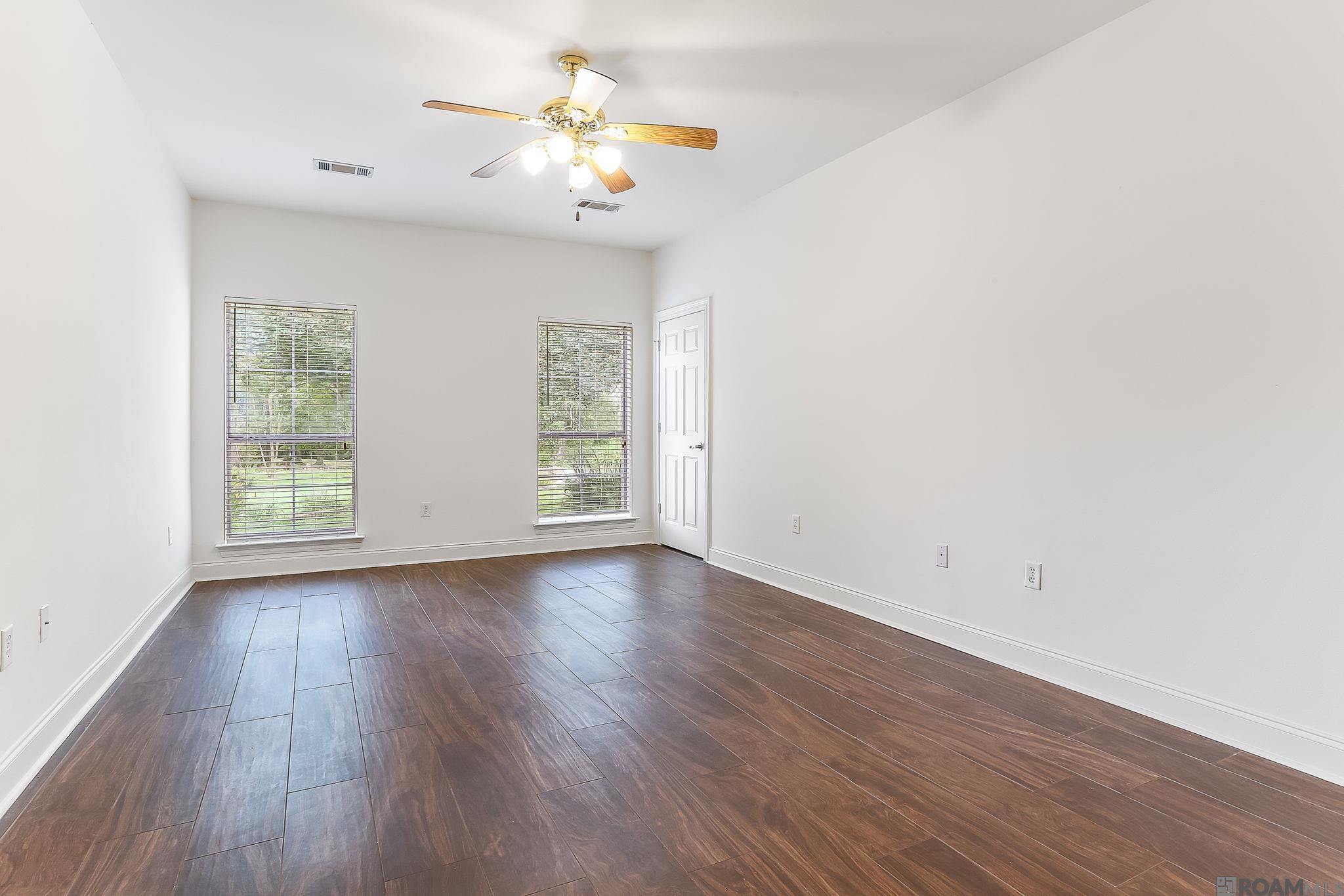 16270 Greenwood Dr, Prairieville, Louisiana image 4