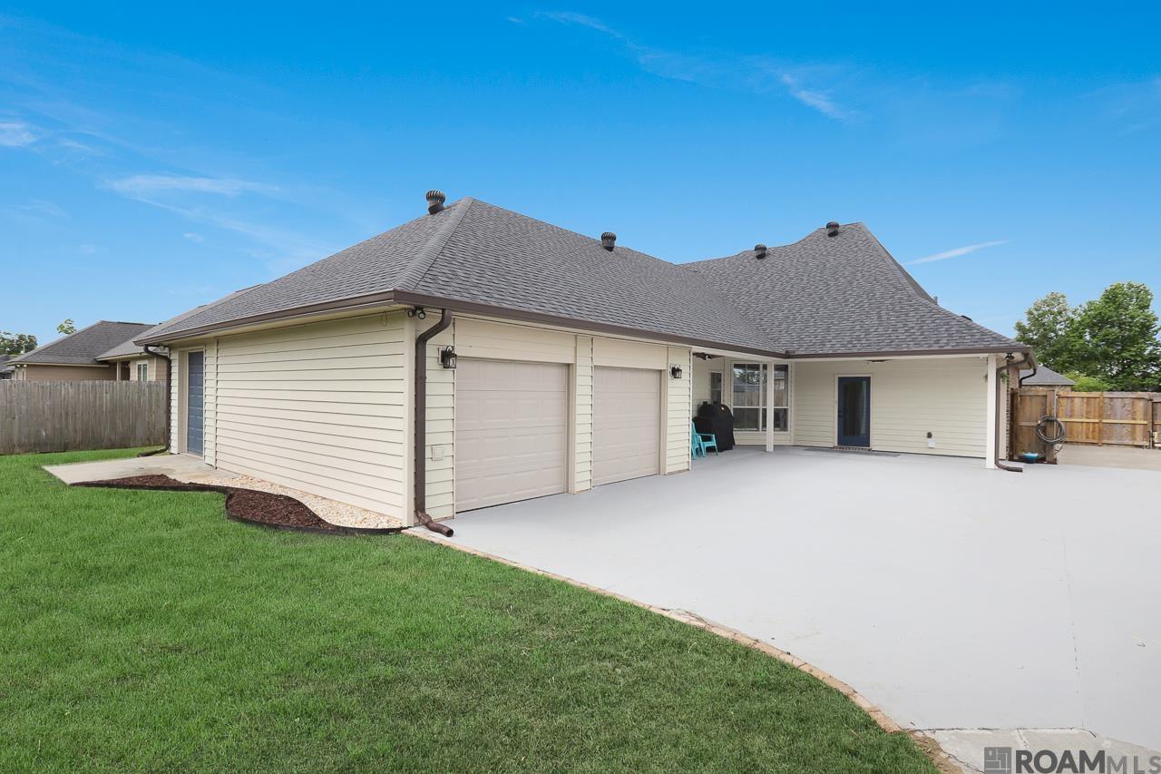 14330 Summer Place Dr, Gonzales, Louisiana image 27