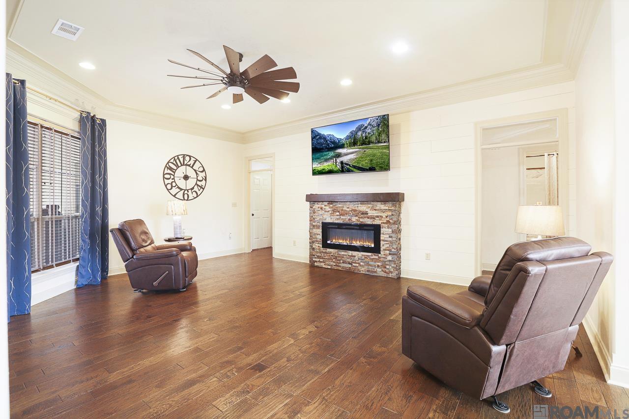 14330 Summer Place Dr, Gonzales, Louisiana image 5