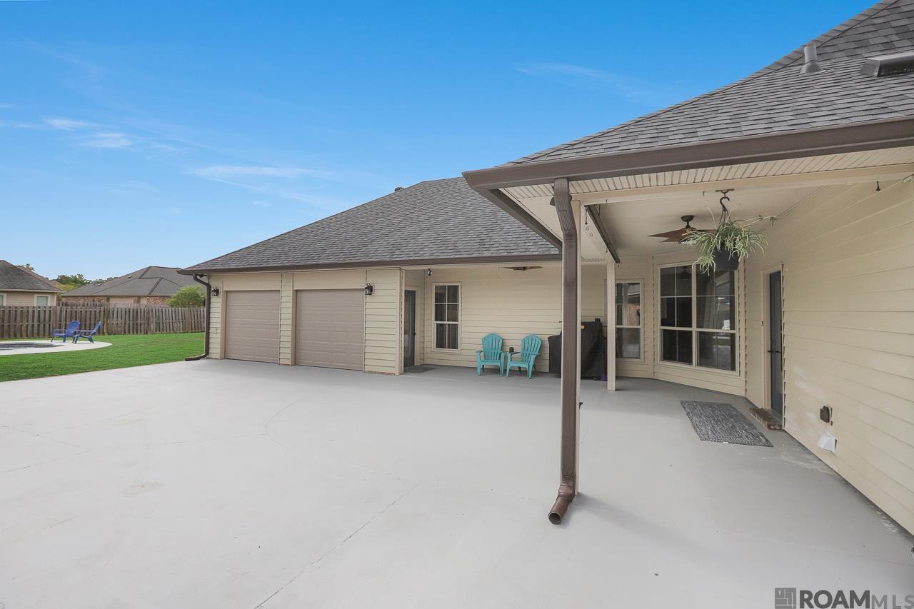 14330 Summer Place Dr, Gonzales, Louisiana image 25