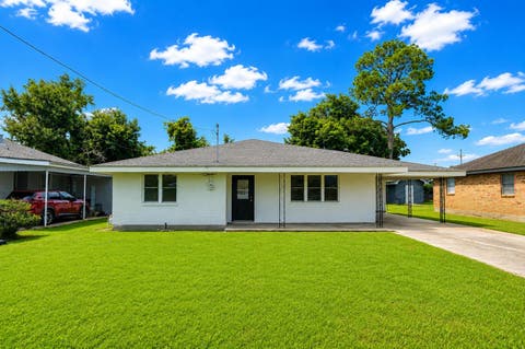 Homes For Sale - 1213 Tetreau St<br/> Lafourche County, Thibodaux, LA 70301
