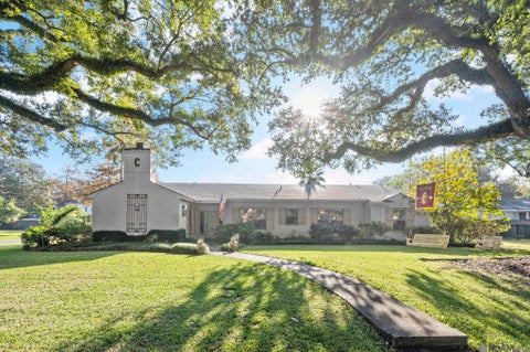 Homes For Sale - 440 Lsu Ave<br/> Baton Rouge, LA 70808