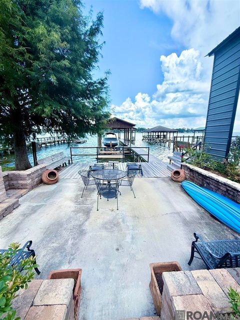 Vacant Land For Sale - 8052 False River Rd<br/> Oscar, LA 70762