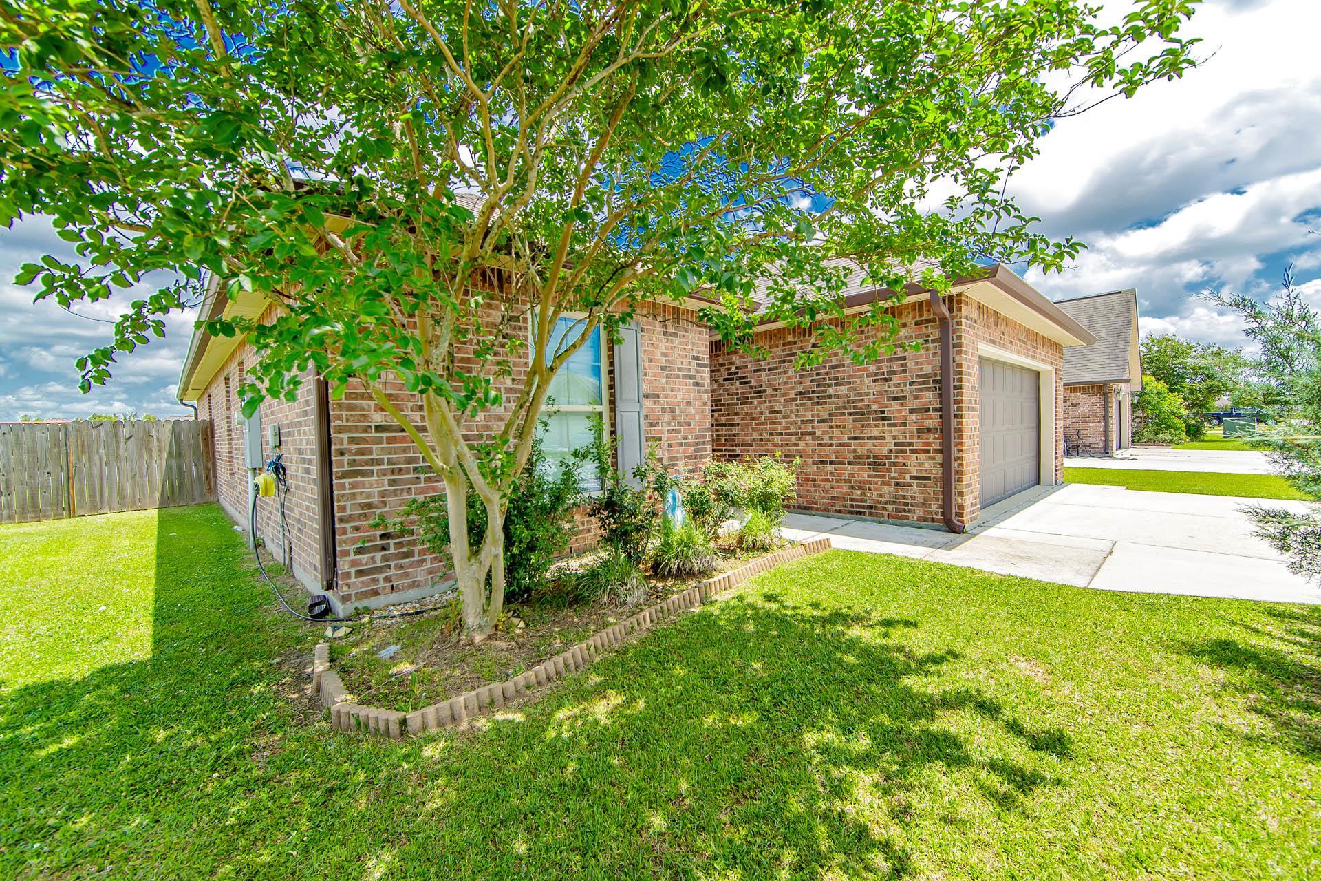 209 Carriage Way, Thibodaux, Louisiana image 2