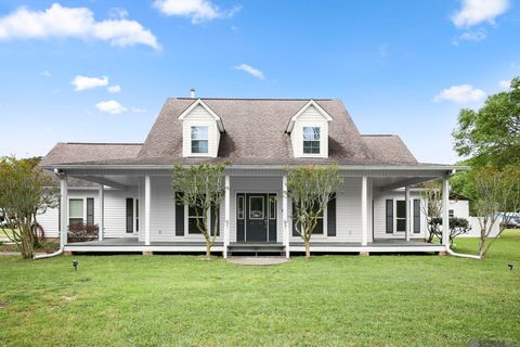 Homes For Sale - 29725 Henderson Ln<br/> Walker, LA 70785