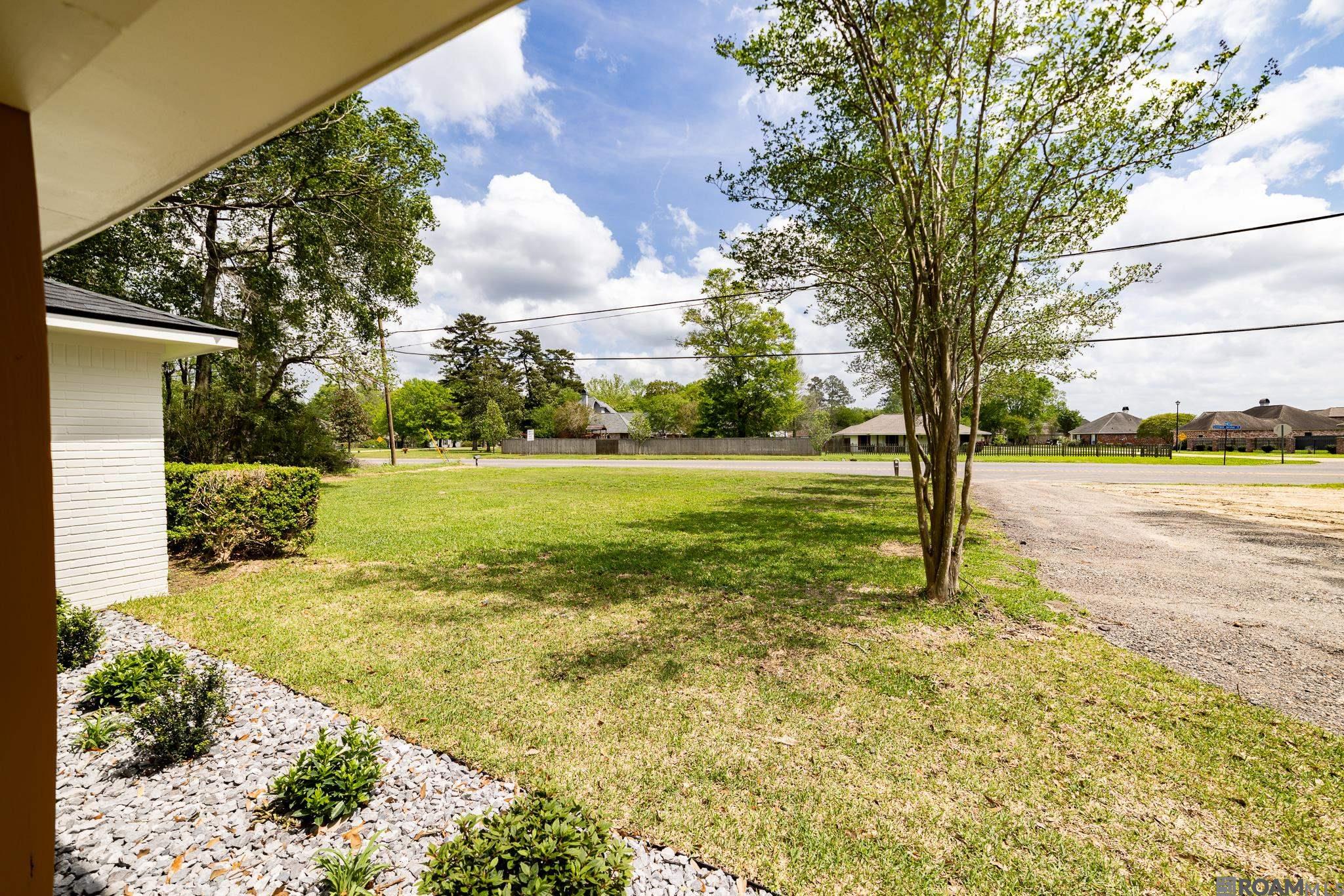 17739 Greenwell Springs Rd, Greenwell Springs, Louisiana image 4