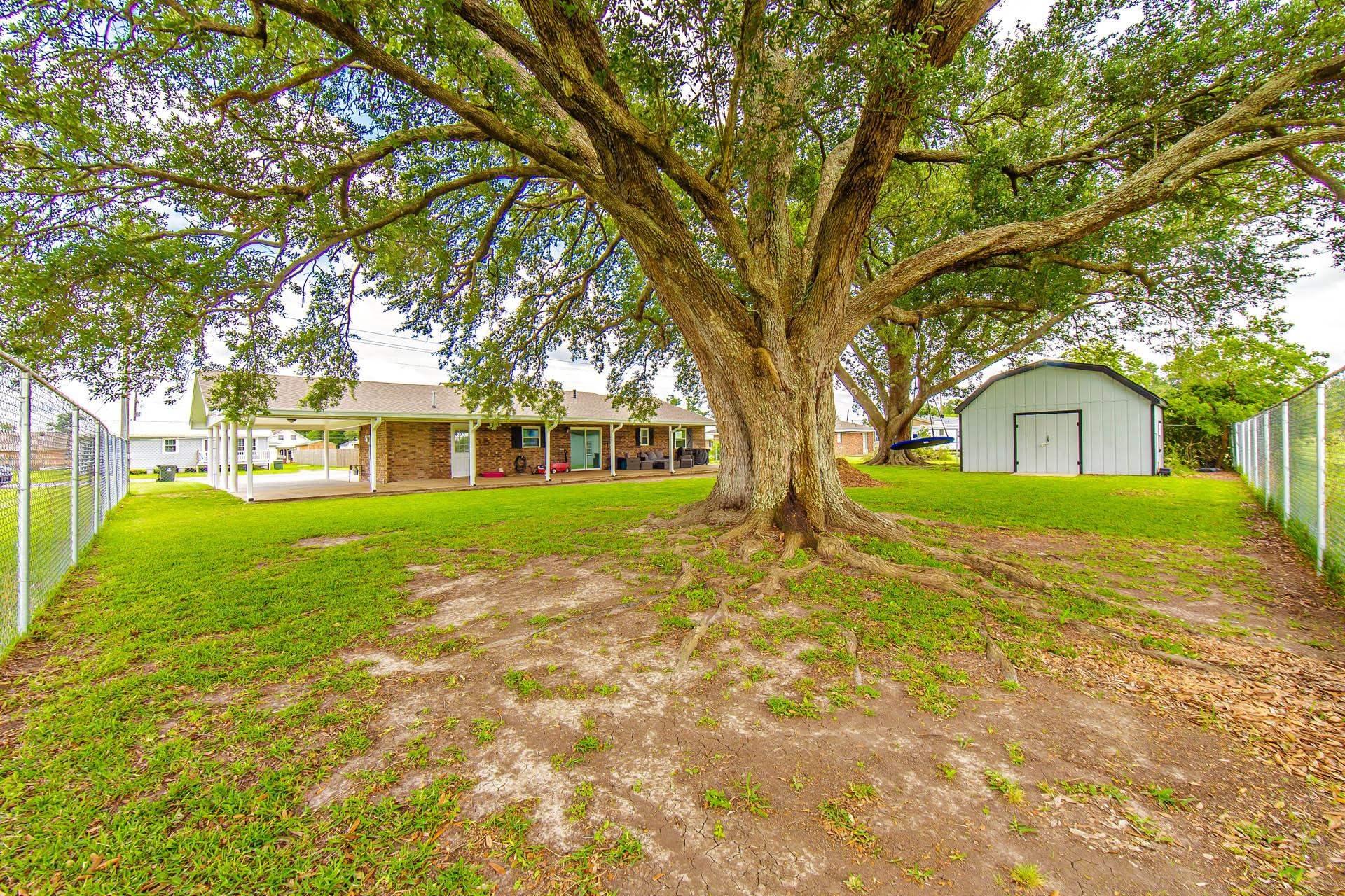 110 Crestwood Dr, Houma, Louisiana image 3