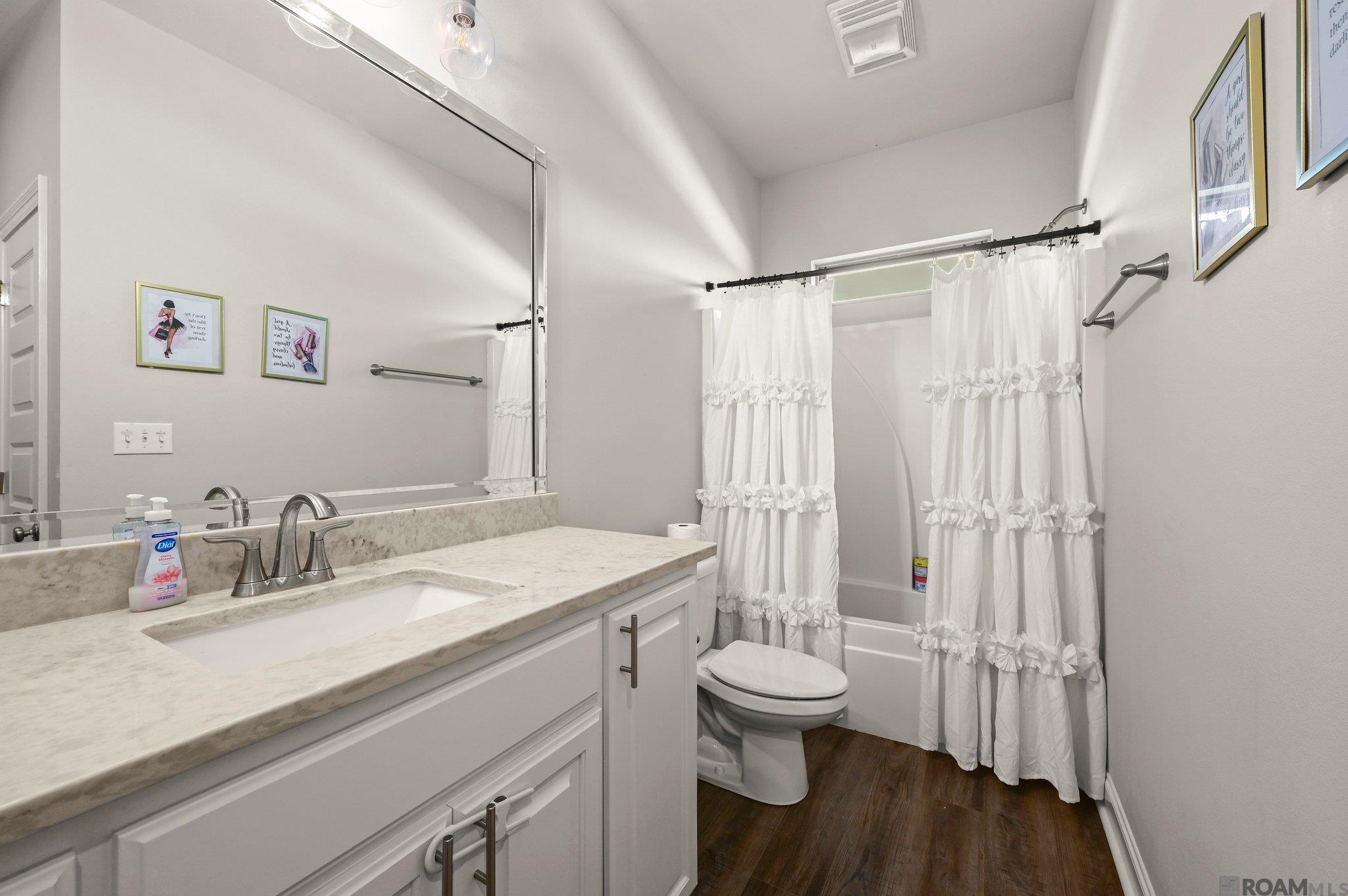 10231 W Robert Wilson Rd, Gonzales, Louisiana image 14
