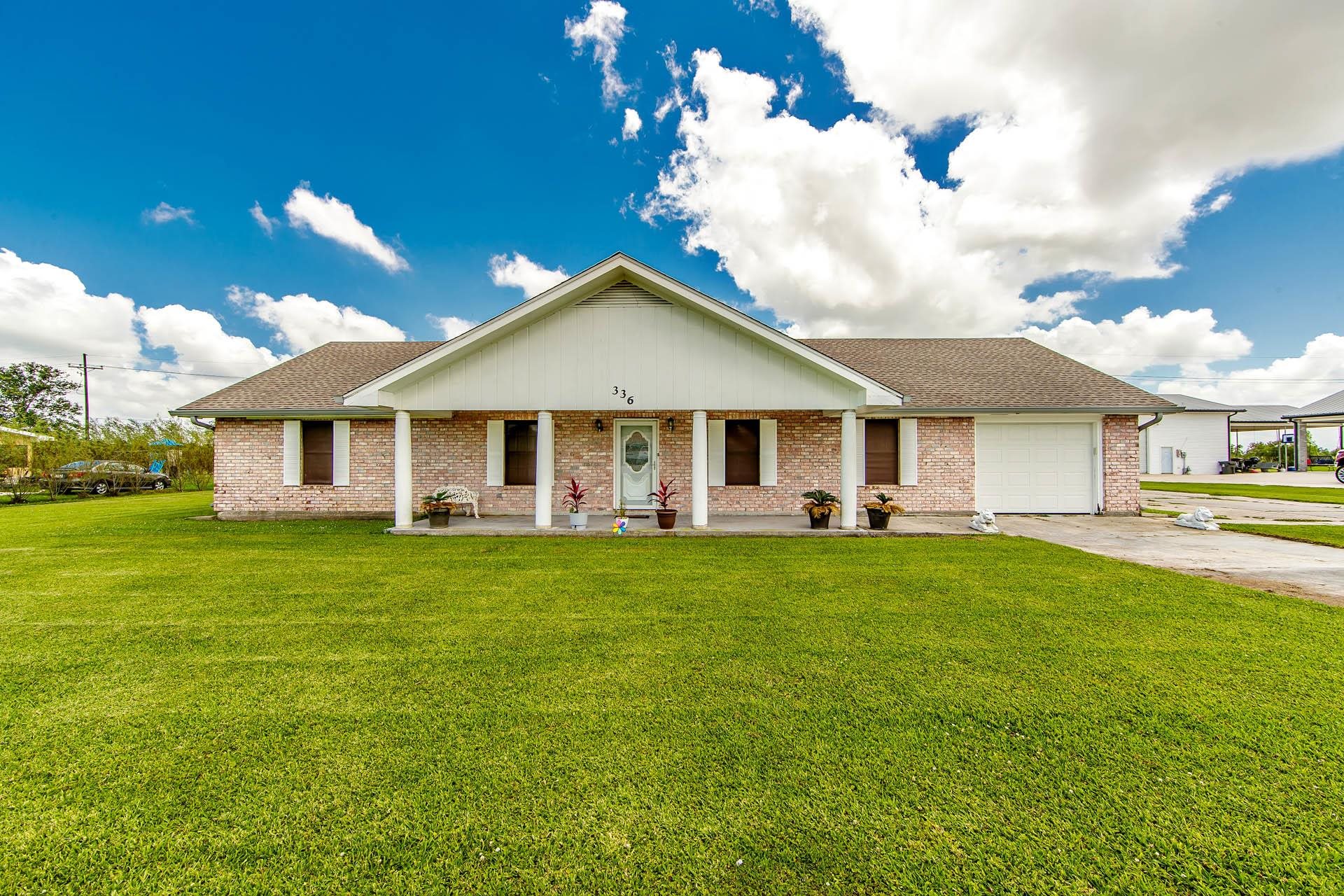 336 E Woodlawn Ranch Road, Houma, Louisiana image 1