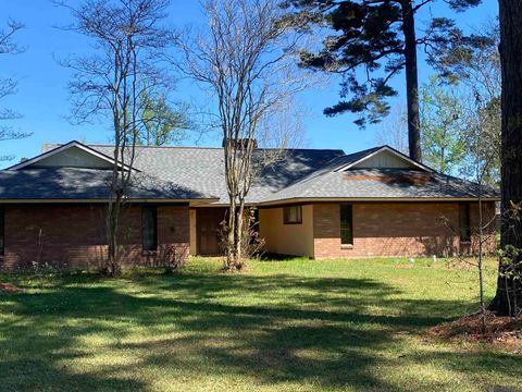 Homes For Sale - 6370 Morgan Rd<br/> Greenwell Springs, LA 70739