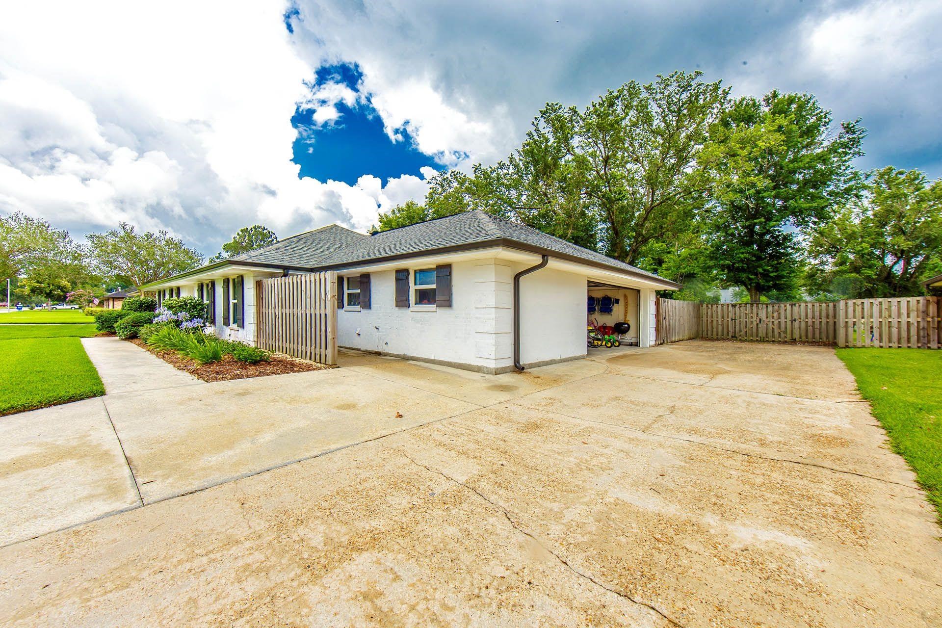 300 Ashland Dr, Thibodaux, Louisiana image 2