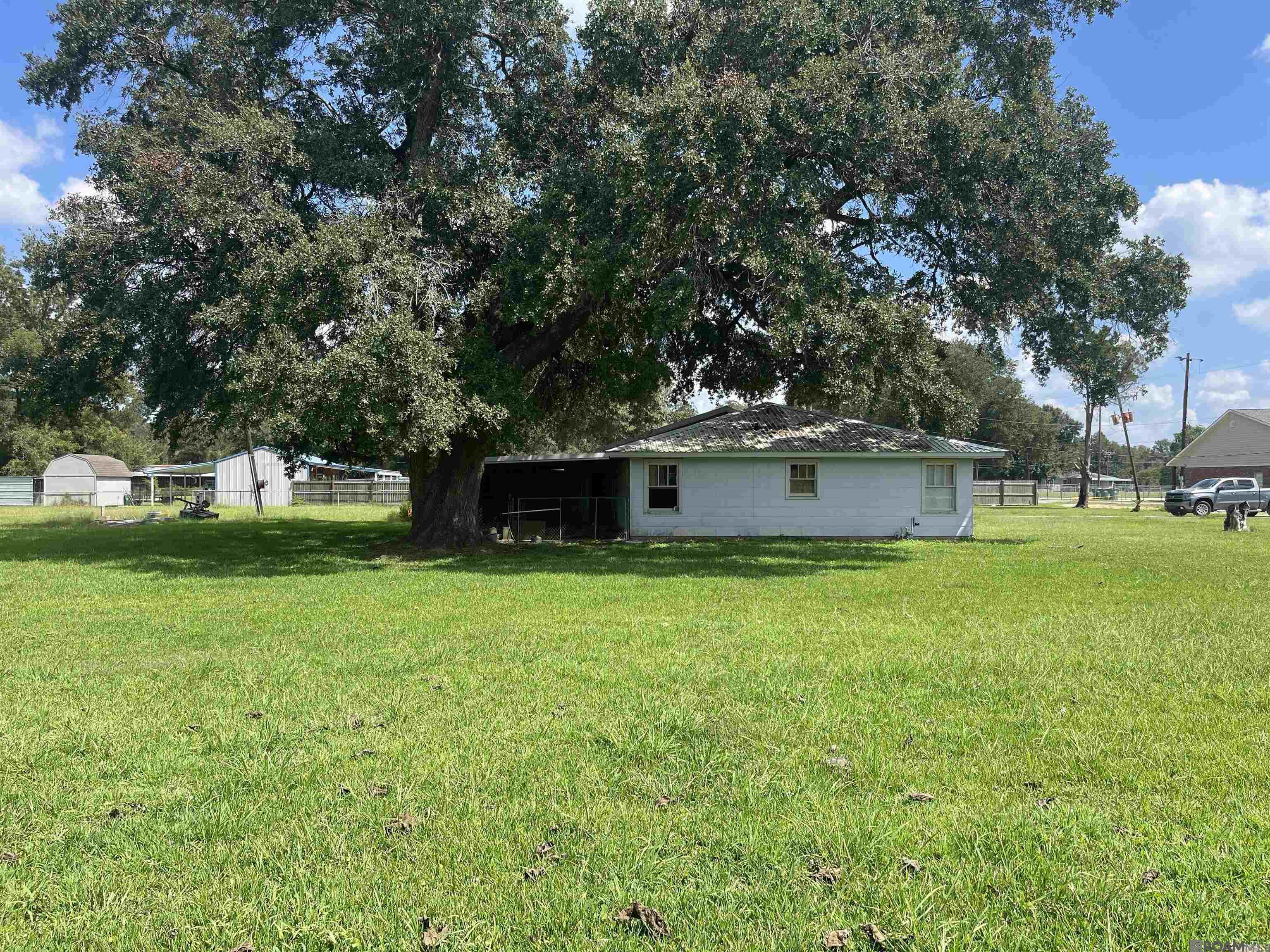 77390 Park, Maringouin, Louisiana image 3