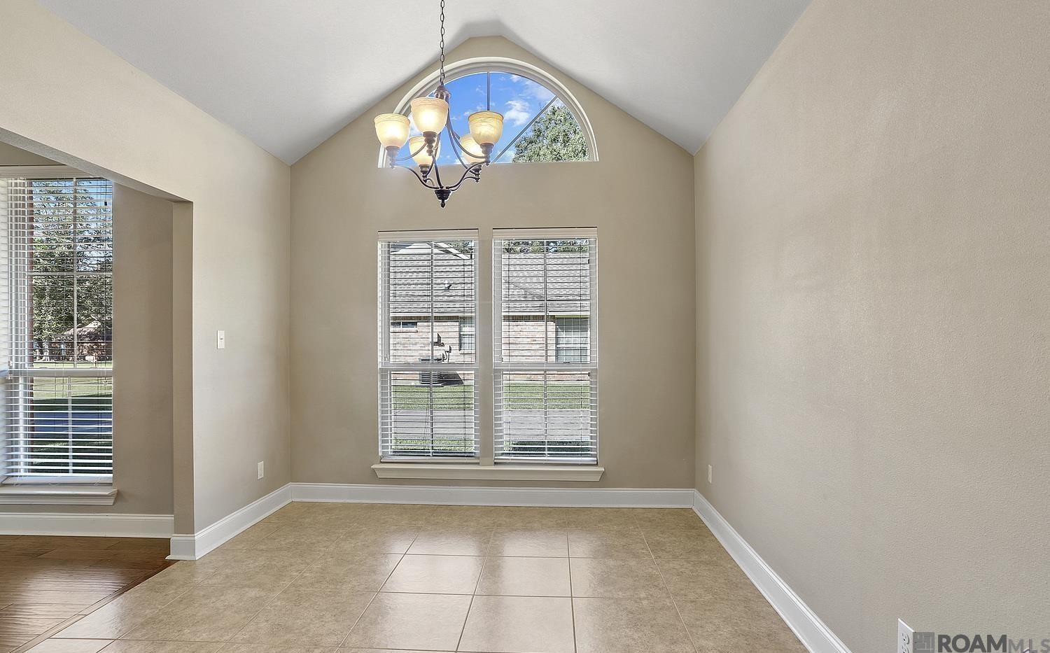 4447 Cherry Ct, Zachary, Louisiana image 5