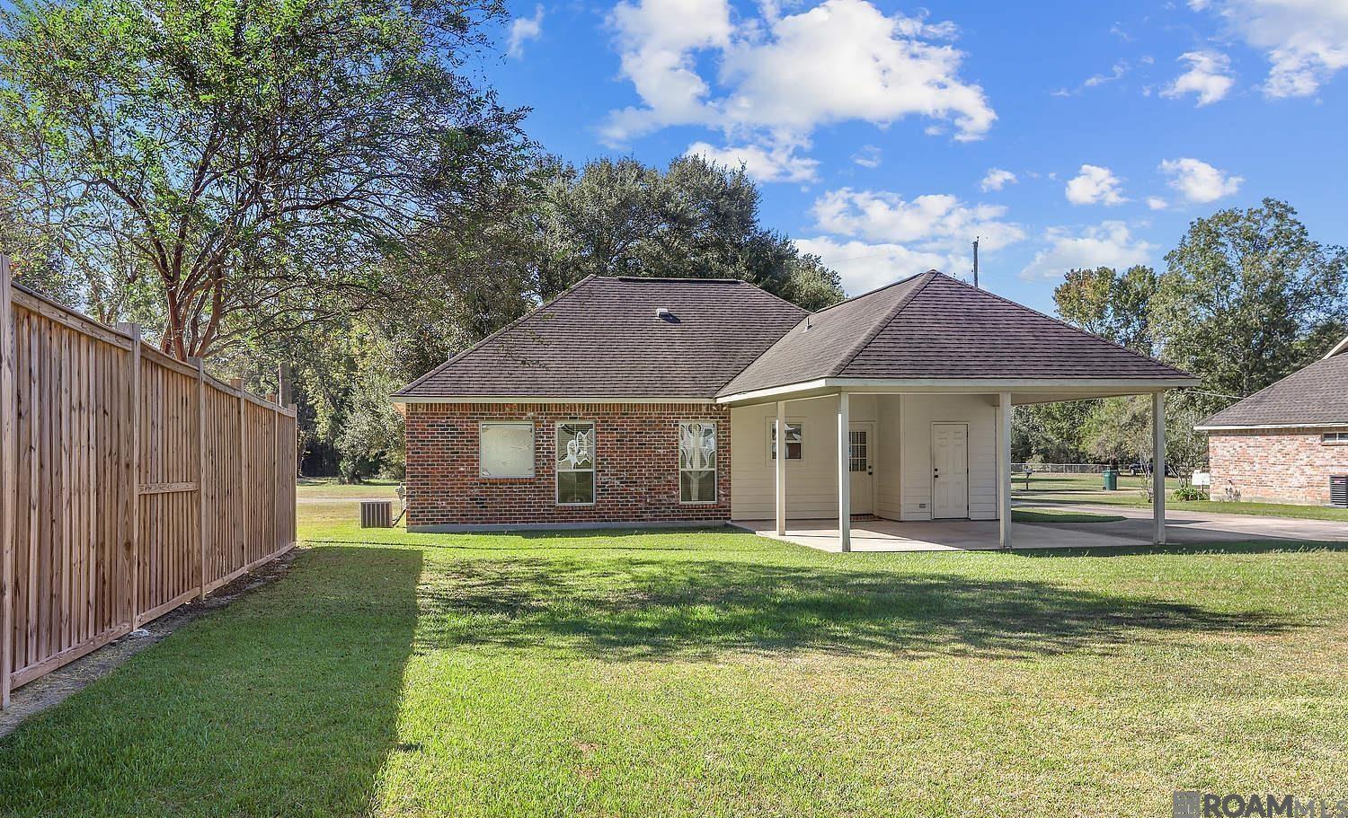 4447 Cherry Ct, Zachary, Louisiana image 2