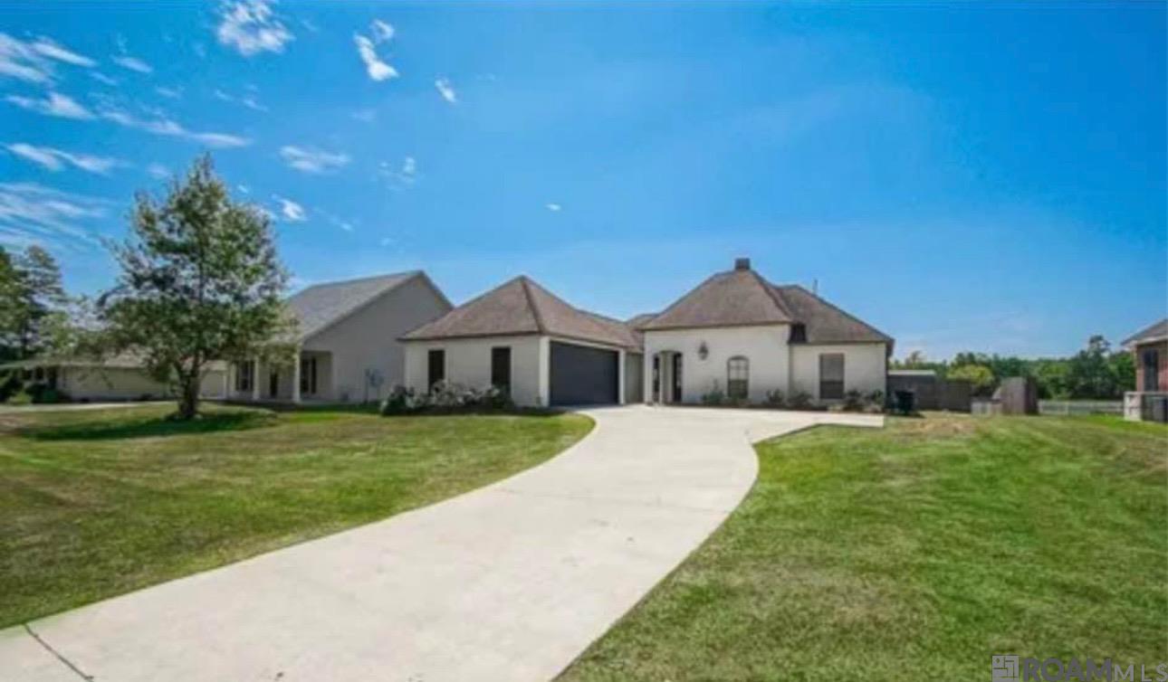 43229 Norwood Rd, Gonzales, Louisiana image 1