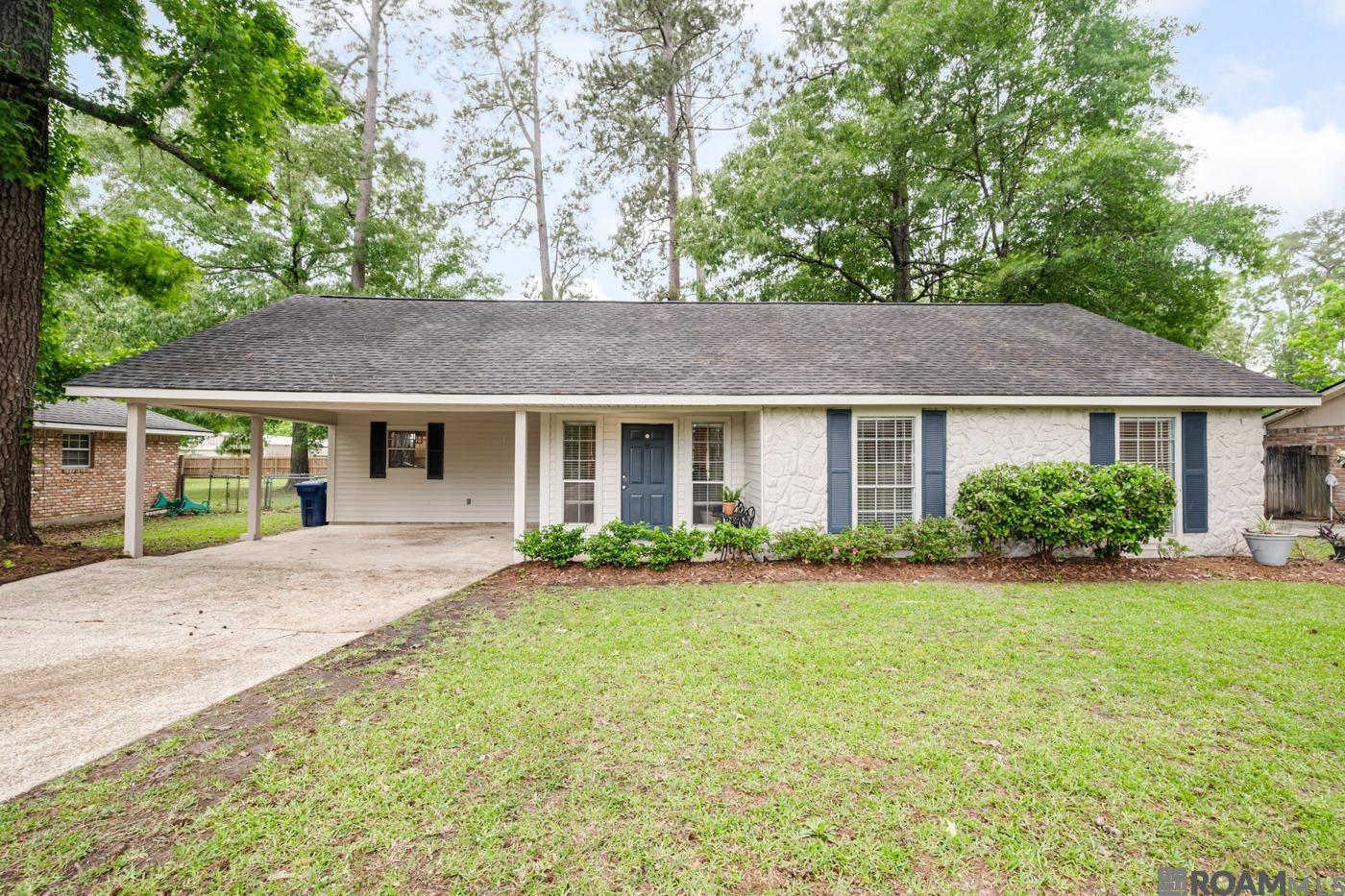 35225 Woodrose Ln, Denham Springs, Louisiana image 1