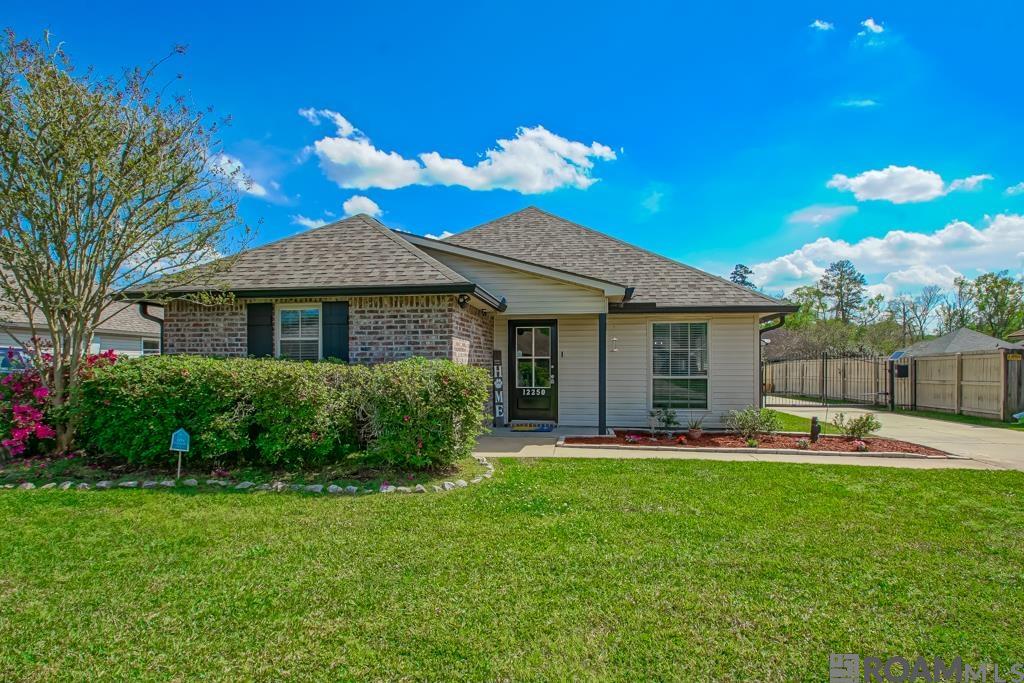 12250 Cottage Hill Dr, Walker, Louisiana image 1