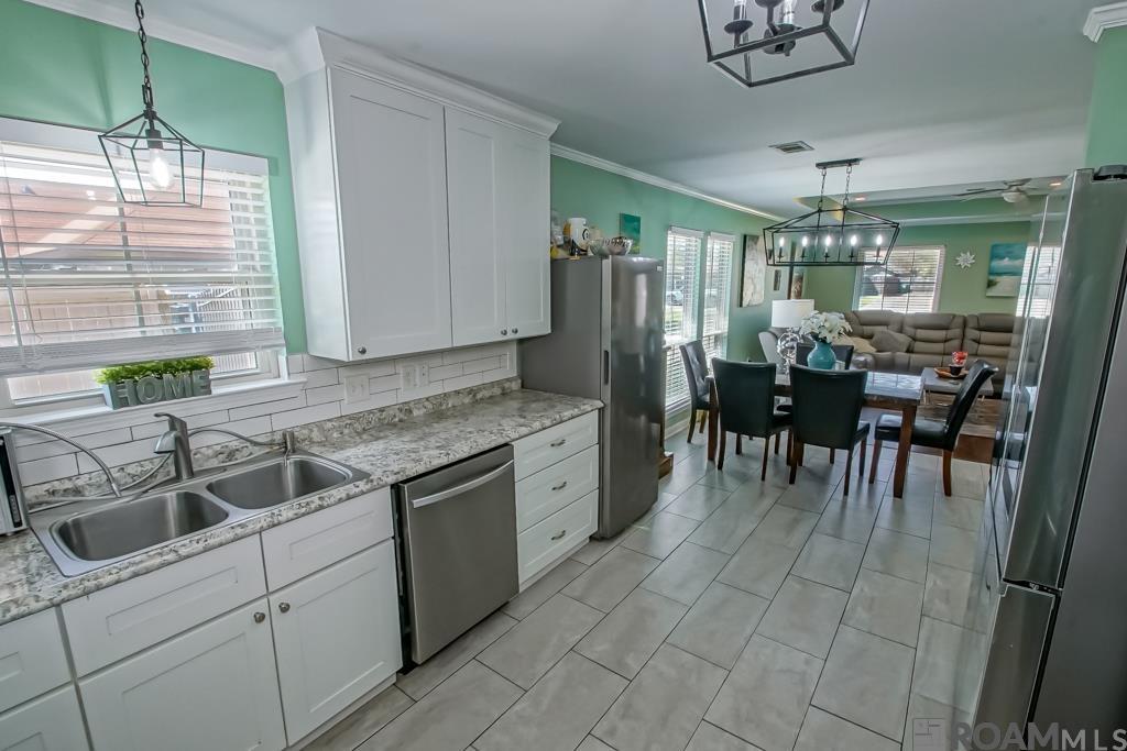 12250 Cottage Hill Dr, Walker, Louisiana image 10