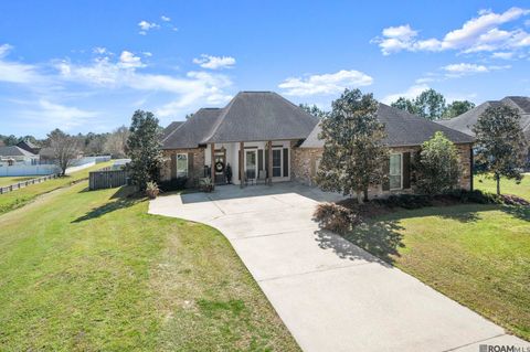 Homes For Sale - 12480 Three Lakes Dr<br/> Livingston County, Walker, LA 70785