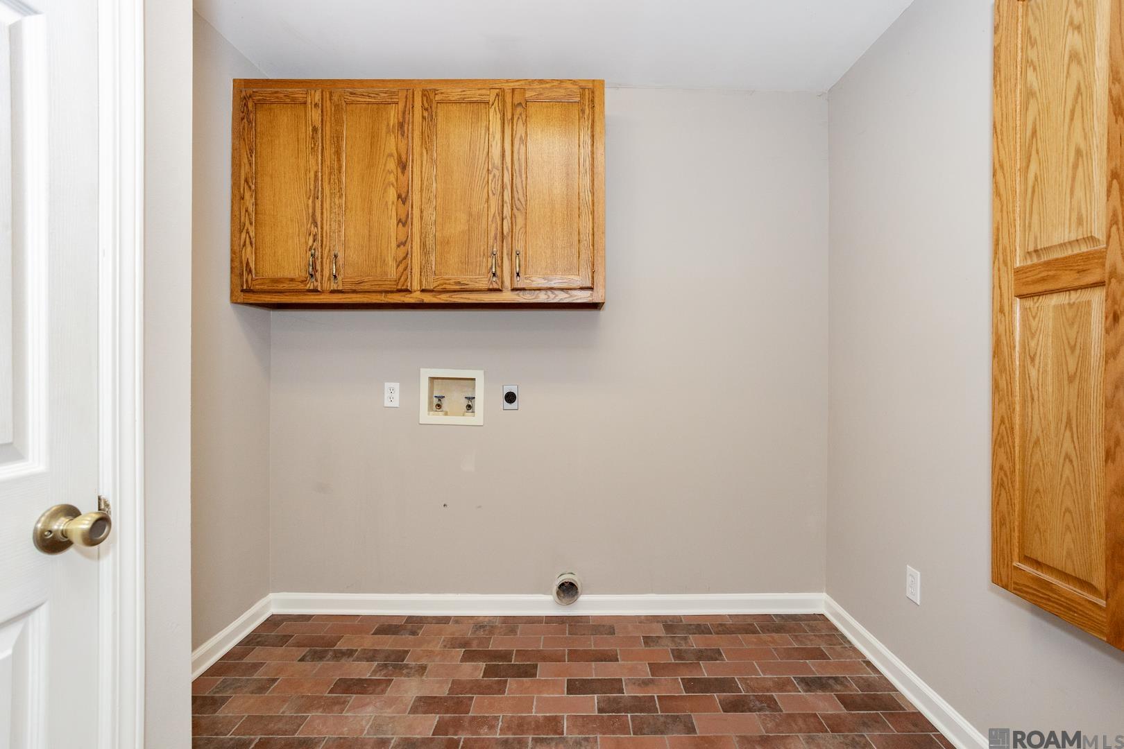 2436 Oak Alley, Port Allen, Louisiana image 11