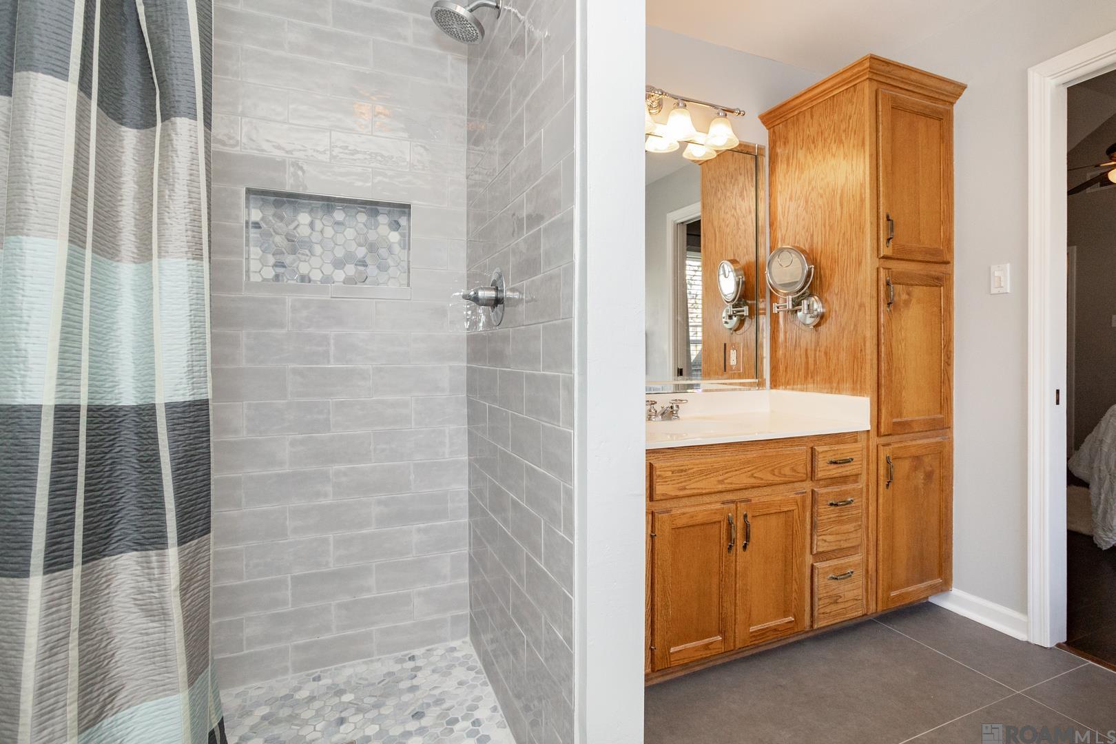 2436 Oak Alley, Port Allen, Louisiana image 17