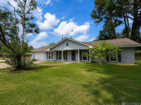 Homes For Sale - 8915 Nolen Dr<br/> Baton Rouge, LA 70810