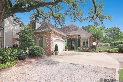 Homes For Sale - 1501 Perkins Rd<br/> Baton Rouge, LA 70808