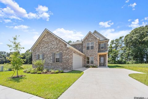 Homes For Sale - 3860 Waterbury Ave<br/> Baton Rouge, LA 70810