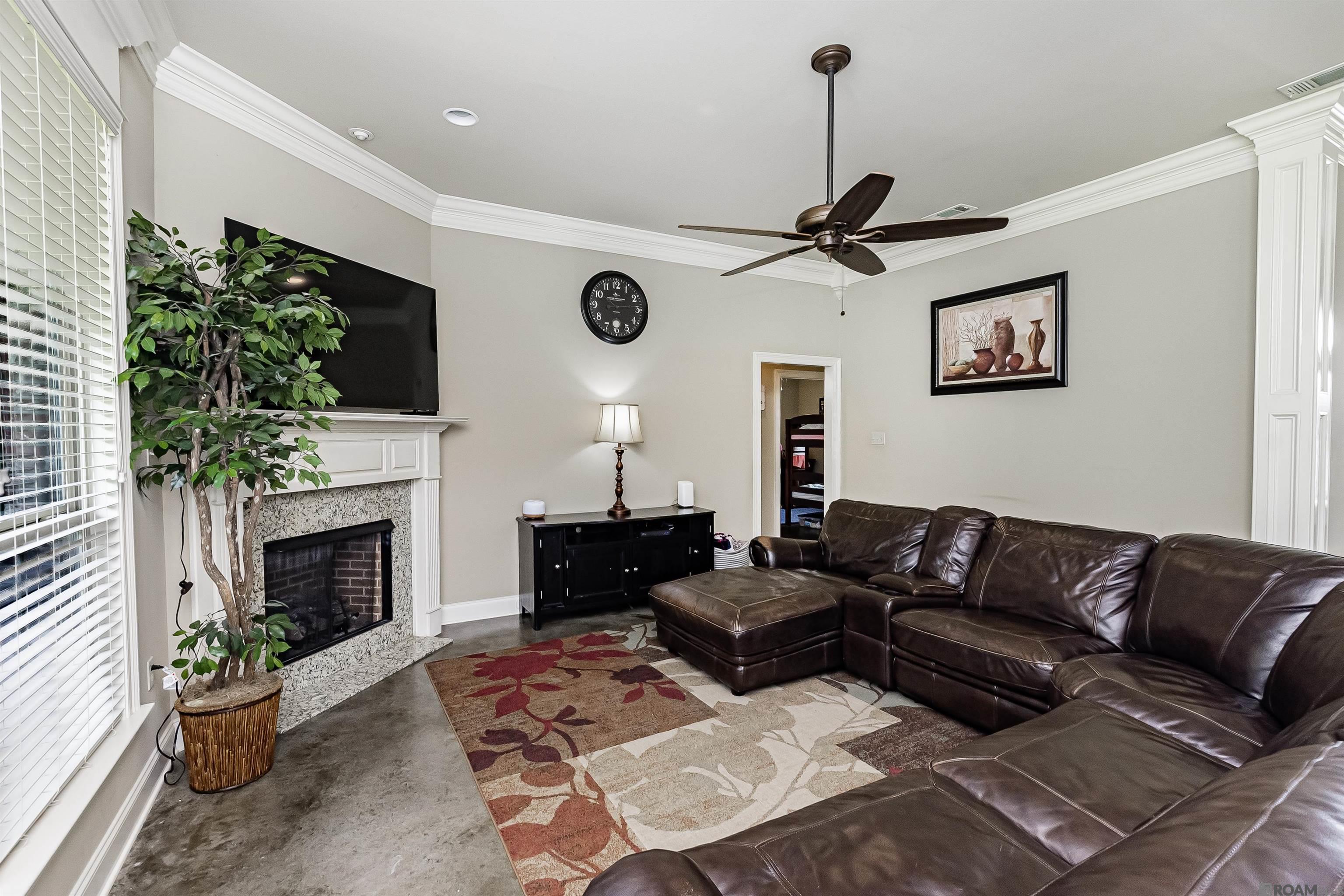 650 Esperanza Dr, Port Allen, Louisiana image 4