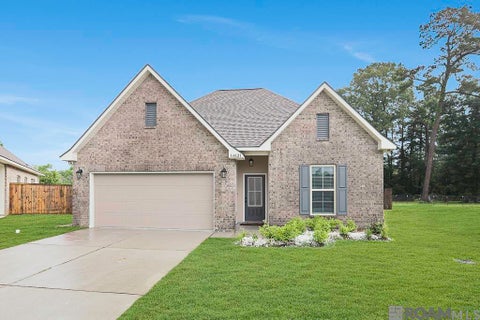 Homes For Sale - 14021 Rosewell St<br/> Denham Springs, LA 70726