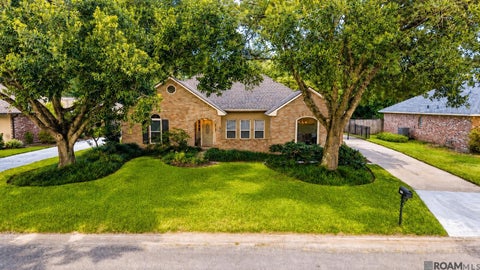 Homes For Sale - 5999 Belle Grove Ave<br/> Baton Rouge, LA 70820