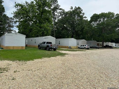 Multifamily For Sale - 30263 Eden Church Rd<br/> Denham Springs, LA 70726