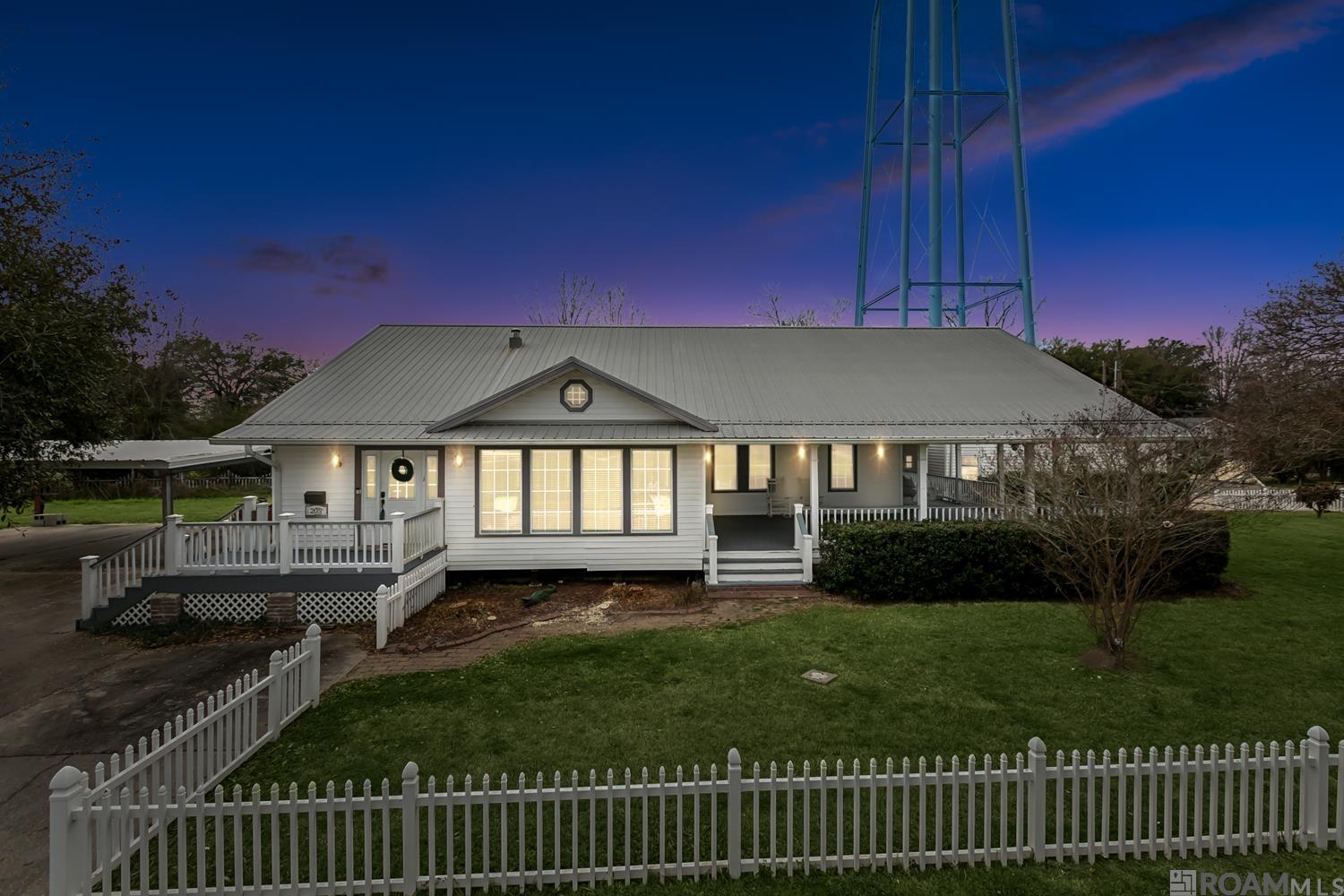 205 S Bullion Ave, Gonzales, Louisiana image 1