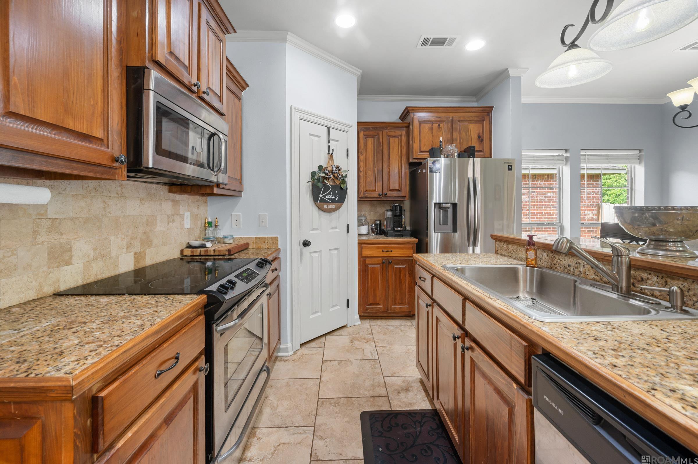 38209 Shelby Dr, Denham Springs, Louisiana image 6