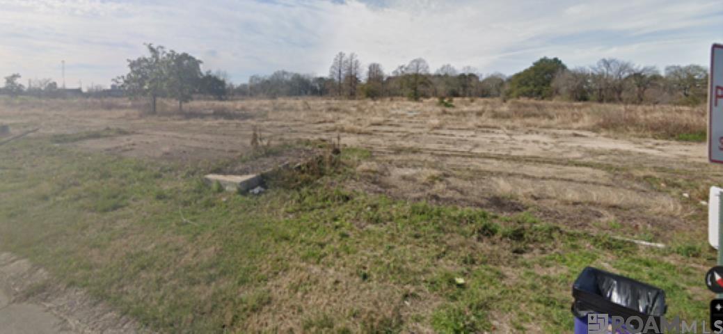 7370 Airline Hwy
