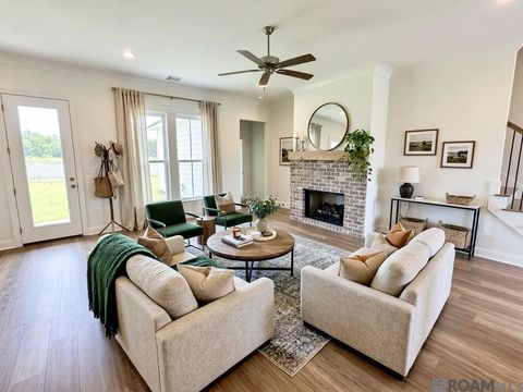 Homes For Sale - 3462 Waterbury Ave<br/> Baton Rouge, LA 70810