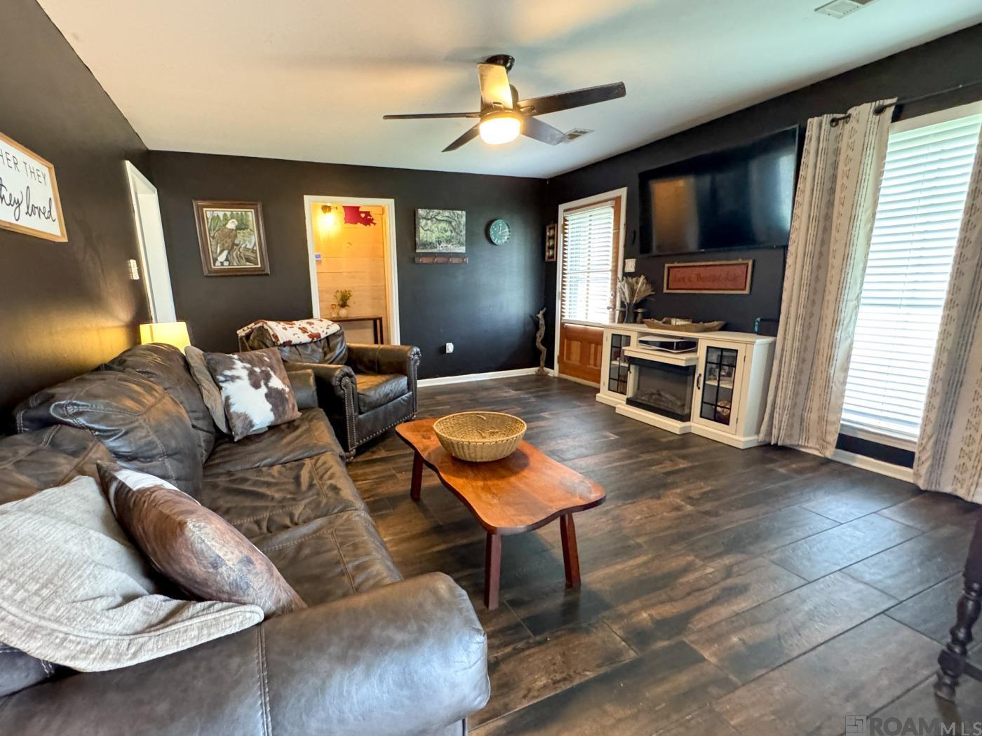 9164 Louis Ave, Denham Springs, Louisiana image 7