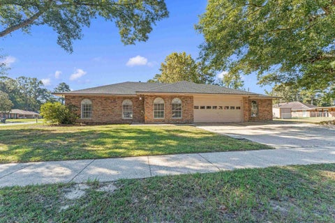 Homes For Sale - 13126 Oleary Ave<br/> Baton Rouge, LA 70814