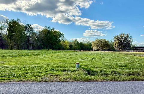 Vacant Land For Sale - 610 Bayou Dr<br/> Assumption County, Pierre Part, LA 70339