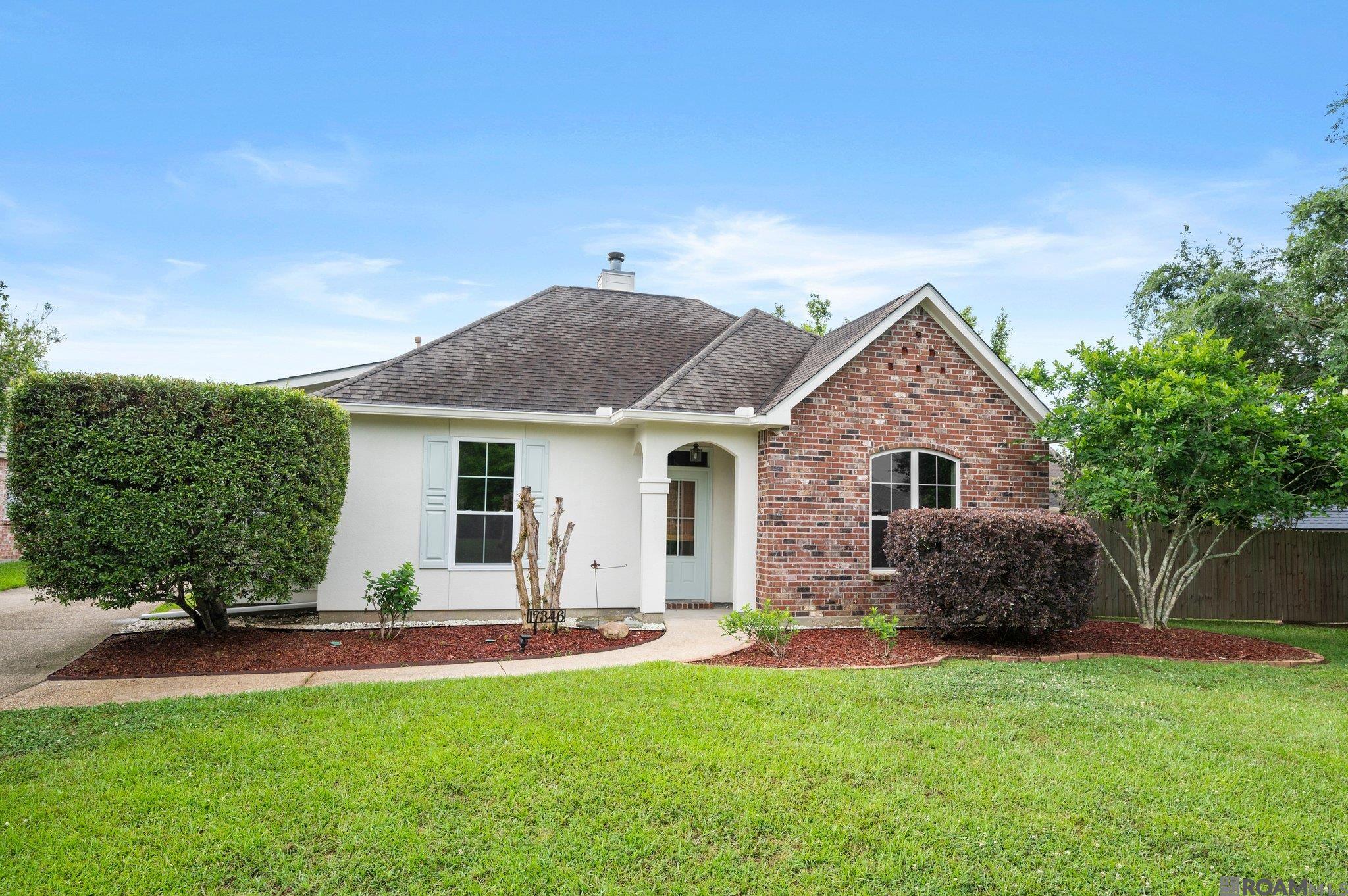 17346 Lake Wisteria Ave, Baton Rouge, Louisiana image 1