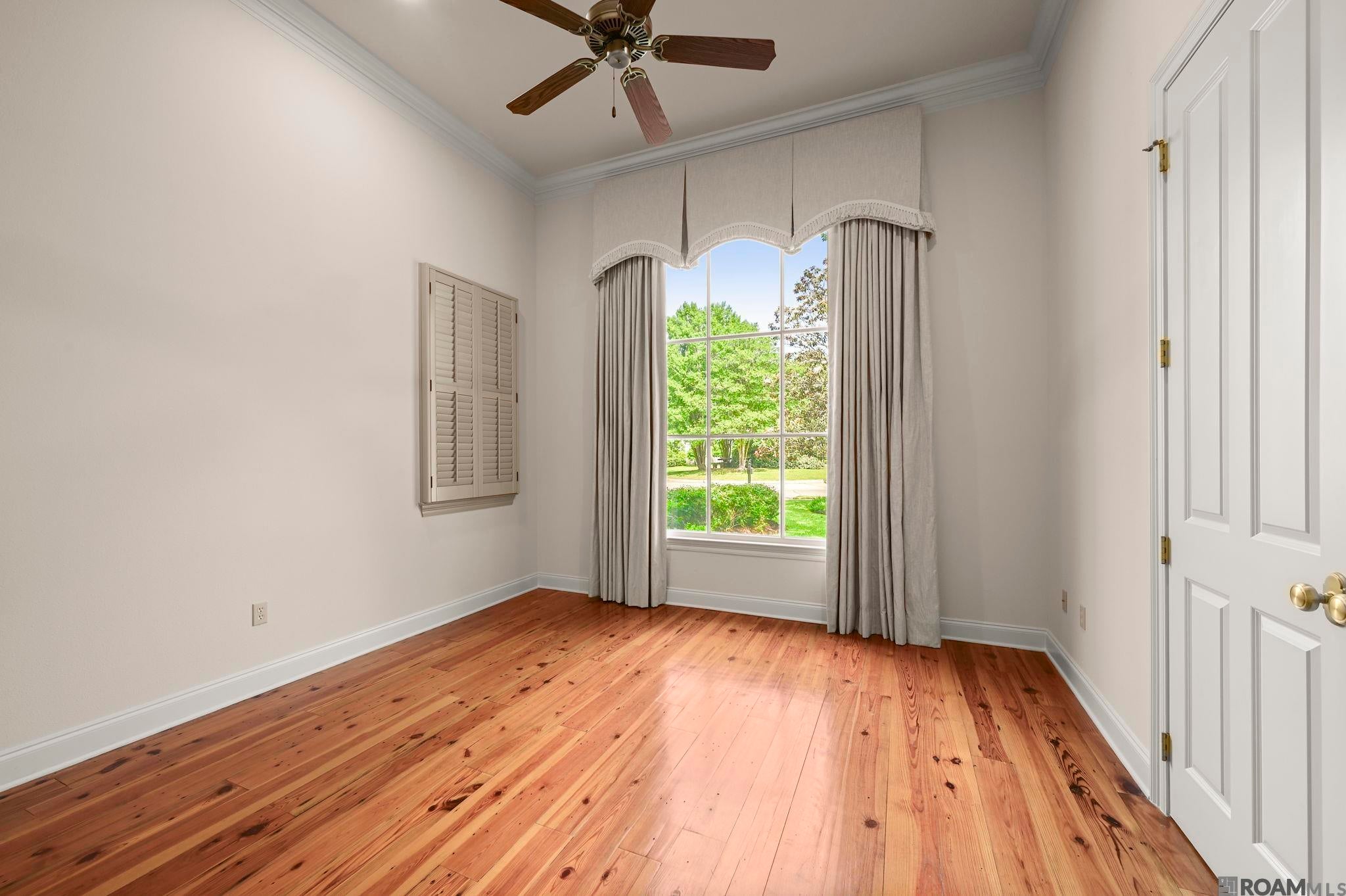 Baton Rouge, Louisiana, 70808, United States, 4 Bedrooms Bedrooms, ,5 BathroomsBathrooms,Residential,Active,2038944