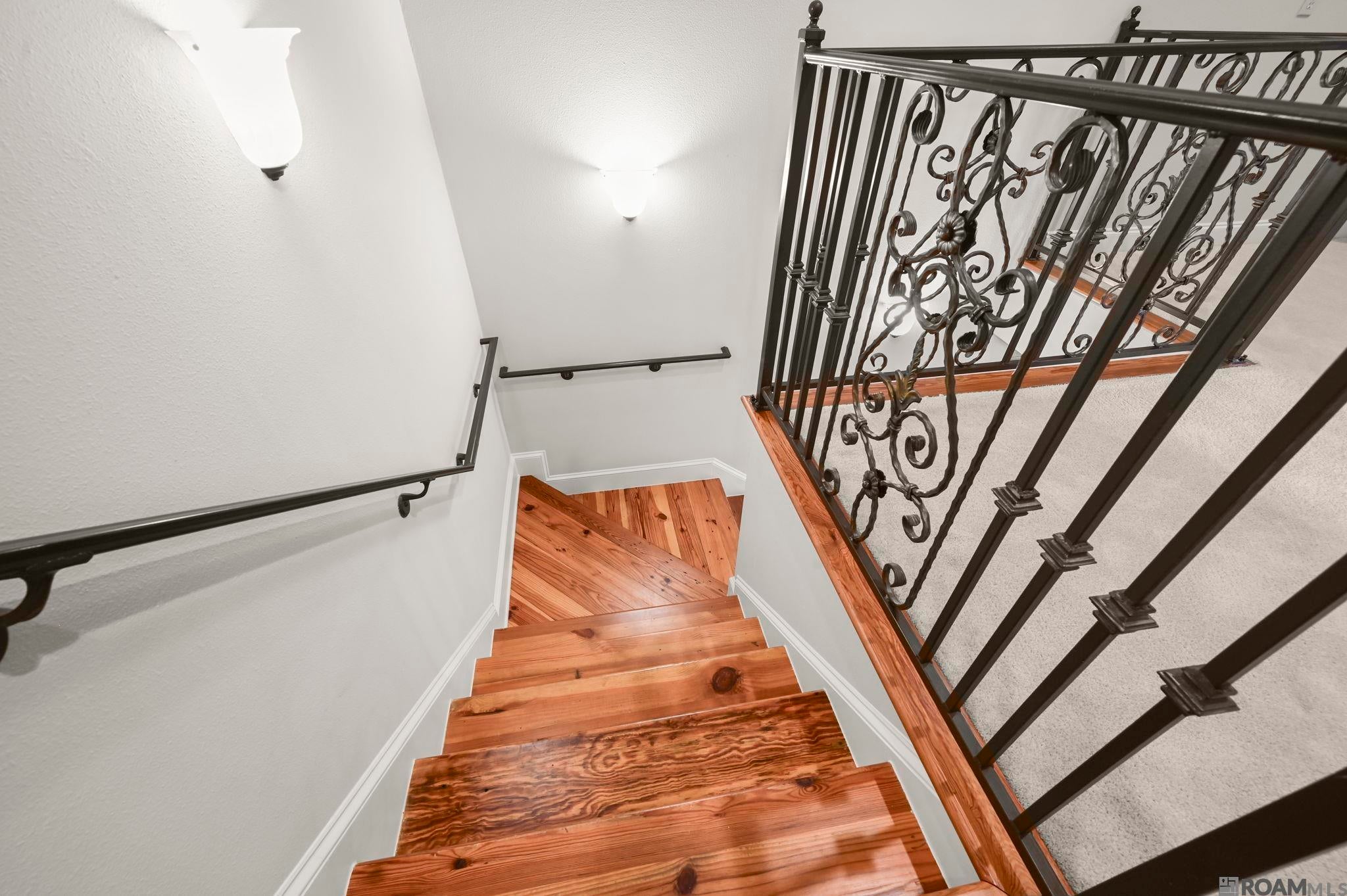 Baton Rouge, Louisiana, 70808, United States, 4 Bedrooms Bedrooms, ,5 BathroomsBathrooms,Residential,Active,2038944