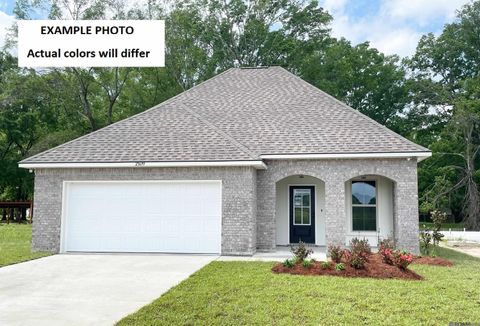 Homes For Sale - 25663 Tarver Dr<br/> Denham Springs, LA 70726