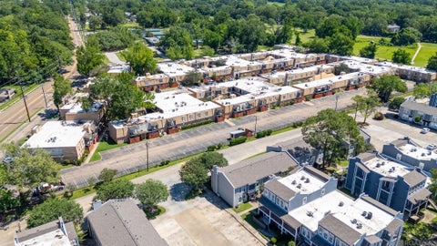Condo For Rent - 2100 College Dr #56<br/> Baton Rouge, LA 70808