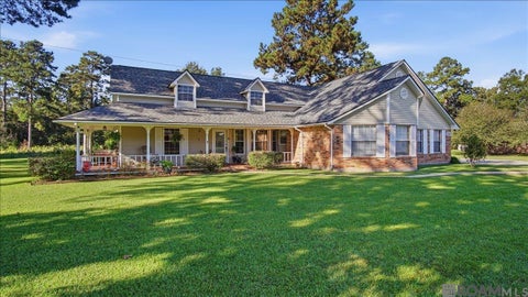 Homes For Sale - 15364 Carlou Dr<br/> Ponchatoula, LA 70454