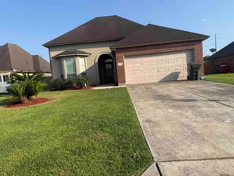 Homes For Sale - 6034 Tuscany Ln<br/> Sorrento, LA 70778