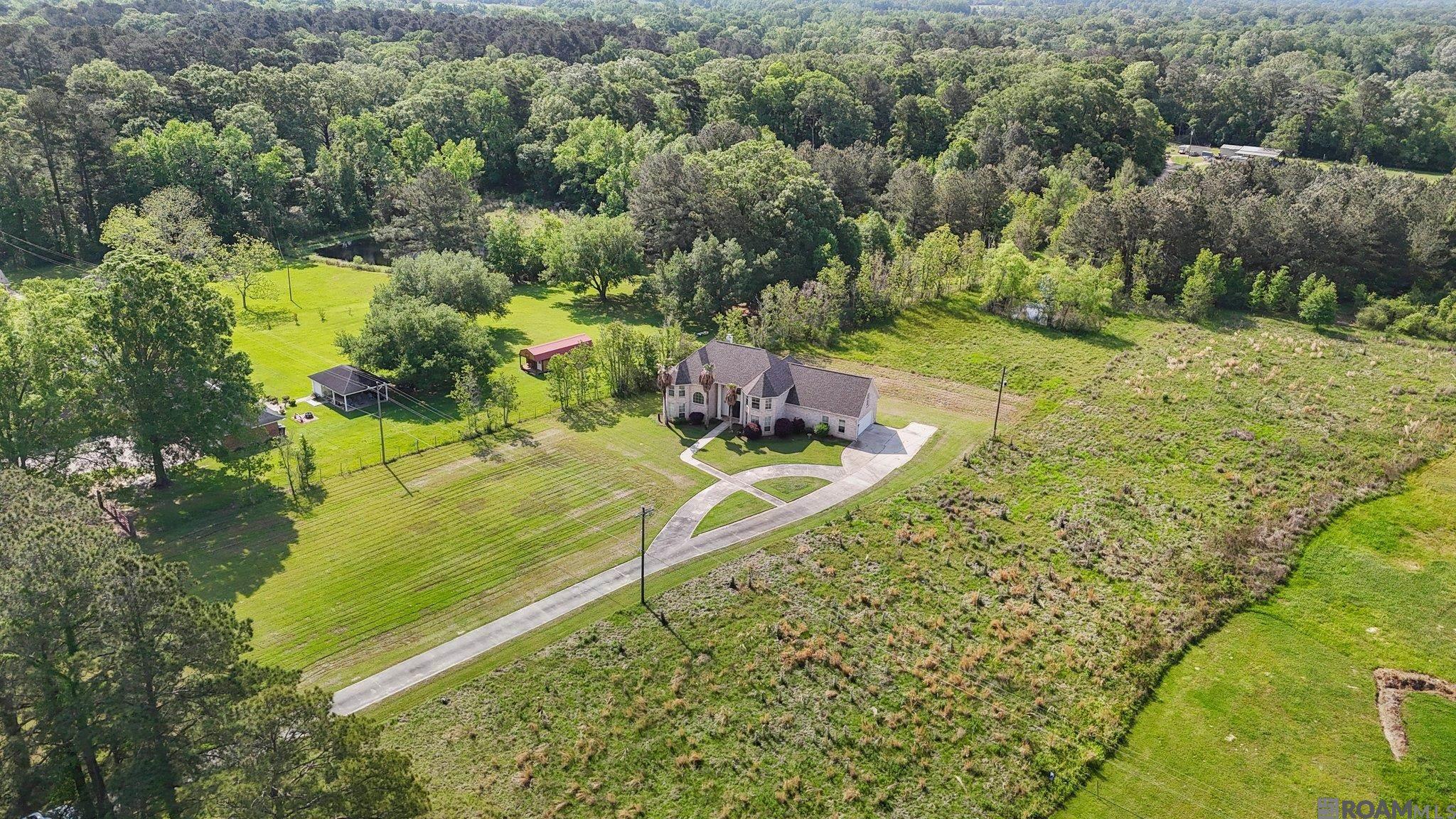 9080 Port Hudson Pride Rd, Zachary, Louisiana image 38