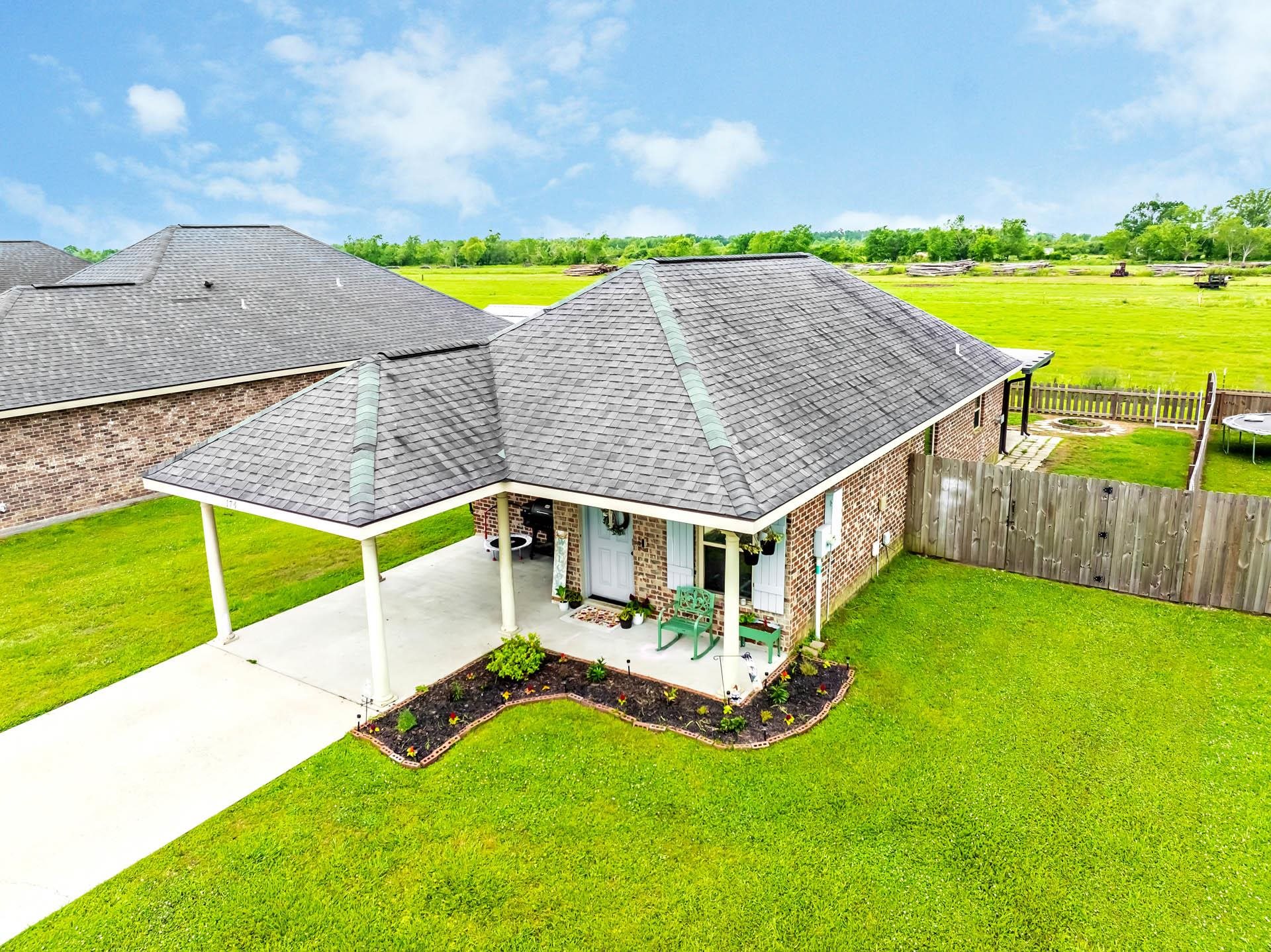 174 Darwen Drive, Raceland, Louisiana image 2